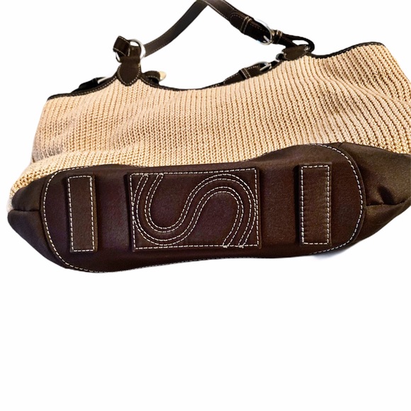 The Sak Shoulder Bag - Picture 5 of 9